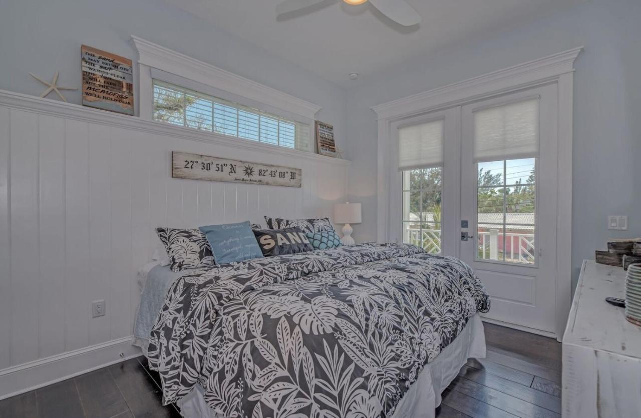 Casa Amiga Managed By Beach Retreats Anna Maria Exterior photo